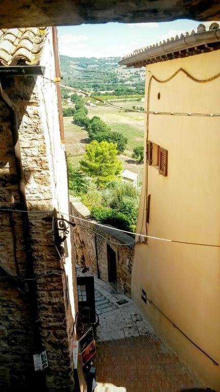 Residenza Le Volte Degli Angeli Apartamento Spello Quarto foto